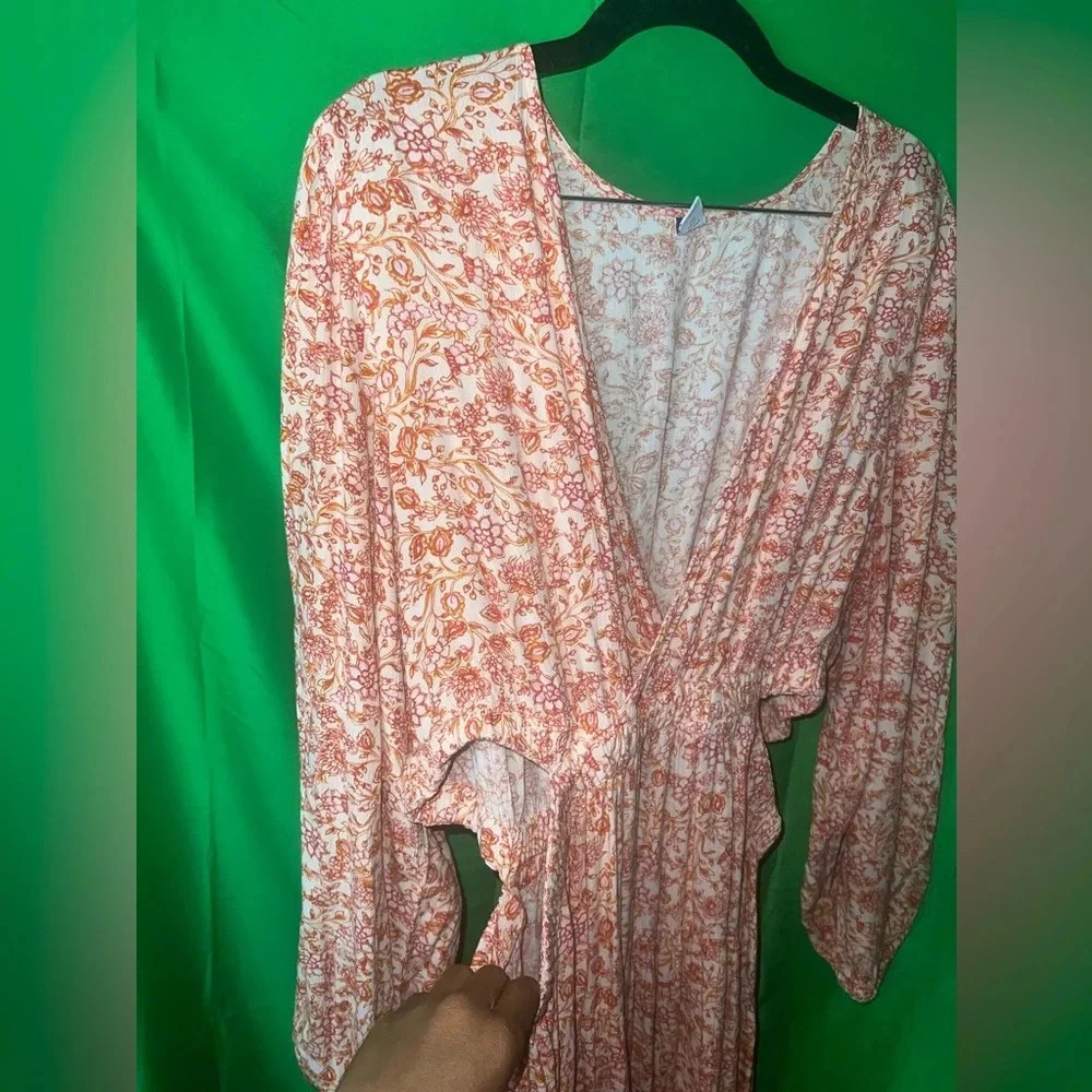 Old Navy Cut Out Dress size medium XL - Picture 4 of 8